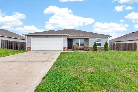 808 NW 68th Ave, Bentonville, AR 72713