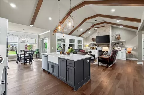 Kitchen - 121 Sicily Dr, Centerton, AR 72719 photo 1 of 3