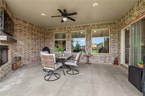 Exterior - 121 Sicily Dr, Centerton, AR 72719 photo 5 of 10