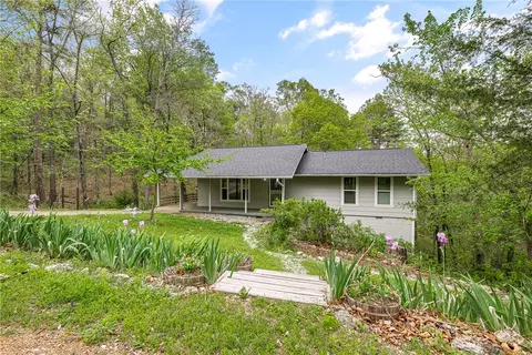 13 Mobray Ln, Bella Vista, AR 72714
