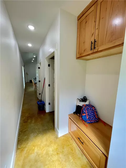 Entry Way - 10814 Hwy 60, Plainview, AR 72857 photo 4 of 4