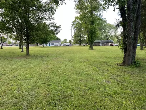 6 Th Ave SW, Gravette, AR 72736