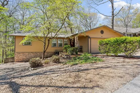 61 Walney Dr, Bella Vista, AR 72715