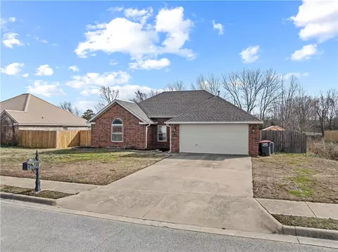 2170 Meadowbrook Dr, Elkins, AR 72727