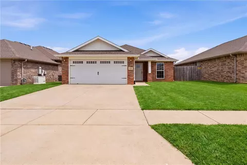 6110 Mcclellen St, Bentonville, AR 72713