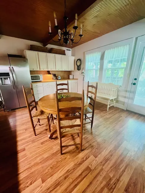 Kitchen - 162 Maple Ave, West Fork, AR 72774 photo 6 of 7