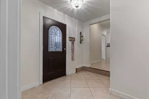 Entry Way - 21854 Floyd Moore Rd, Gentry, AR 72734 photo 1 of 2