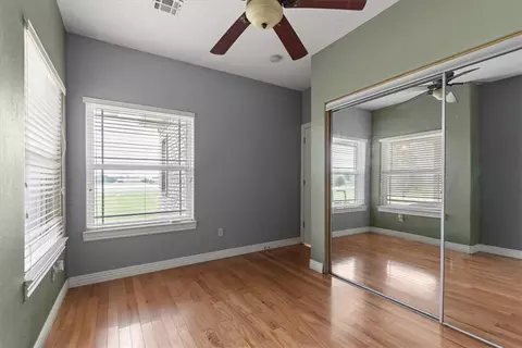 Bedroom - 21854 Floyd Moore Rd, Gentry, AR 72734 photo 4 of 6