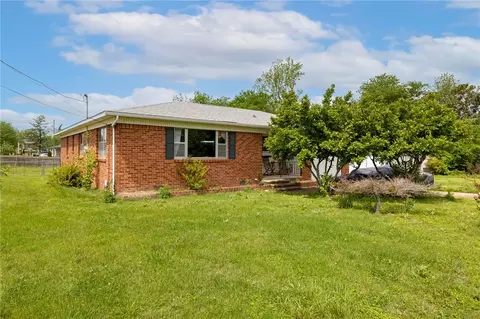 201 NW G St, Bentonville, AR 72712