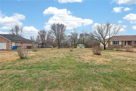 Dunipace Drive, Bella Vista, AR 72715