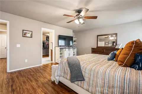 Bedroom - 2987 Willow Spring Ct, Springdale, AR 72762 photo 2 of 5