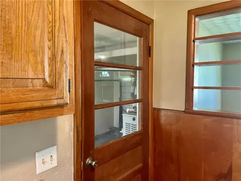 Entry Way - 404 Michael St, Springdale, AR 72764 photo 1 of 5