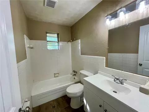 Bath - 404 Michael St, Springdale, AR 72764 photo 1 of 1