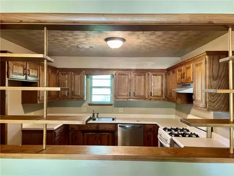 Kitchen - 404 Michael St, Springdale, AR 72764 photo 1 of 7