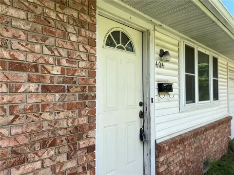 Exterior - 404 Michael St, Springdale, AR 72764 photo 3 of 15