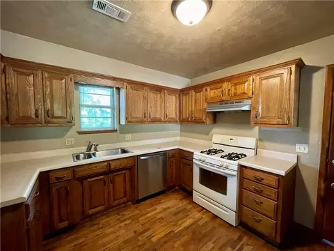 Kitchen - 404 Michael St, Springdale, AR 72764 photo 3 of 7