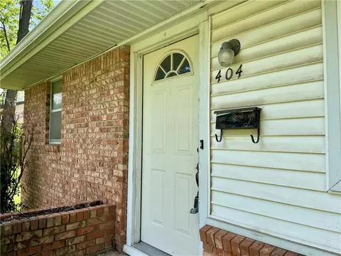 Exterior - 404 Michael St, Springdale, AR 72764 photo 2 of 15