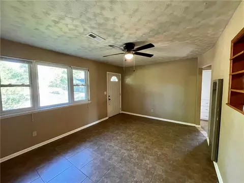 Living - 404 Michael St, Springdale, AR 72764 photo 2 of 3