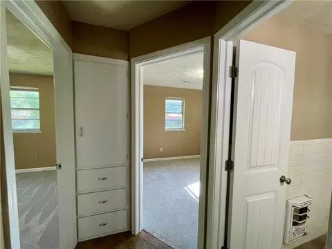 Entry Way - 404 Michael St, Springdale, AR 72764 photo 3 of 5