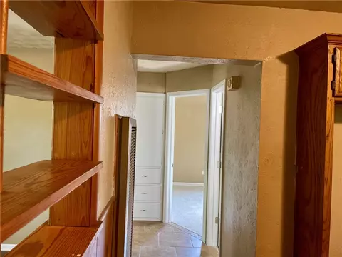 Entry Way - 404 Michael St, Springdale, AR 72764 photo 2 of 5