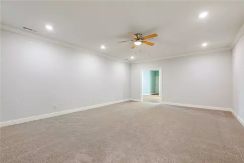 Living - 2880 Peck Rd, Pea Ridge, AR 72751 photo 4 of 4