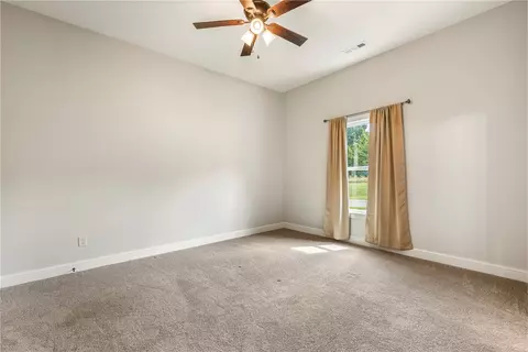 Bedroom - 2880 Peck Rd, Pea Ridge, AR 72751 photo 4 of 8