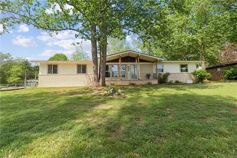 Exterior - 492 Cooper Dr, Harrison, AR 72601 photo 2 of 12