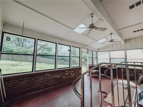 Exterior - 804 Oriole, Harrison, AR 72601 photo 5 of 8