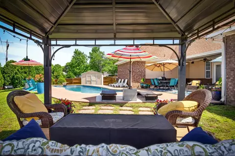 Exterior - 4752 Stonecrest Cir, Springdale, AR 72762 photo 8 of 11