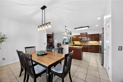 Dining - 4752 Stonecrest Cir, Springdale, AR 72762 photo 3 of 3