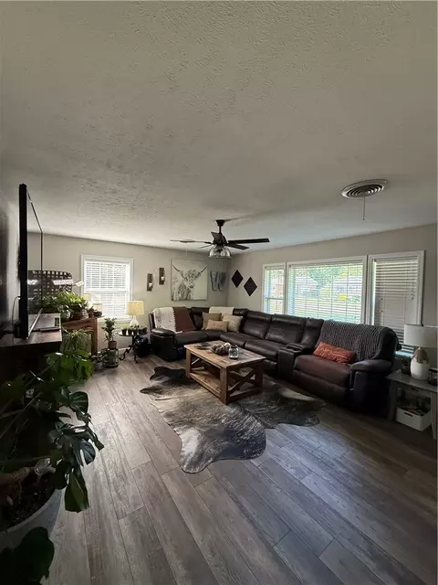 Living - 75 Cherry St, Dover, AR 72837 photo 1 of 1