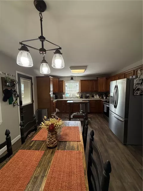 Kitchen - 75 Cherry St, Dover, AR 72837 photo 3 of 3