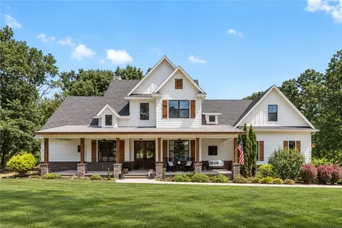 4205 Rainbow Farm Rd, Bentonville, AR 72713