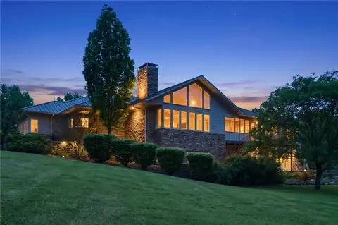 261 Collins Dr, Prairie Grove, AR 72753