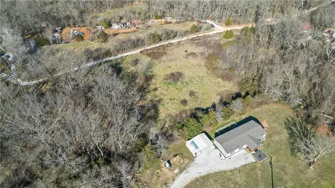 10368 Johnson Hollow Rd, Pea Ridge, AR 72751