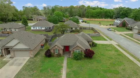 4657 Cory St, Springdale, AR 72762