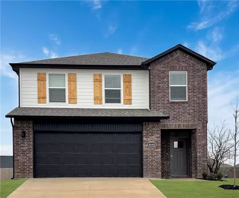 4759 W Folsom St, Fayetteville, AR 72704