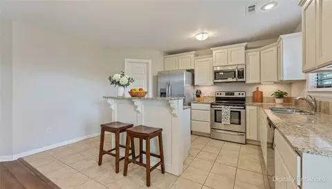 Kitchen - 470 Torino Pl, Centerton, AR 72719 photo 1 of 2