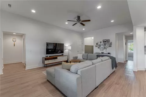 Entry Way - 3291 Rosecomb St, Springdale, AR 72764 photo 1 of 1