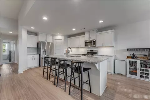 Kitchen - 3291 Rosecomb St, Springdale, AR 72764 photo 1 of 2
