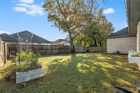 Exterior - 3291 Rosecomb St, Springdale, AR 72764 photo 2 of 3