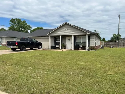 20 Cypress Ave, Clarksville, AR 72830
