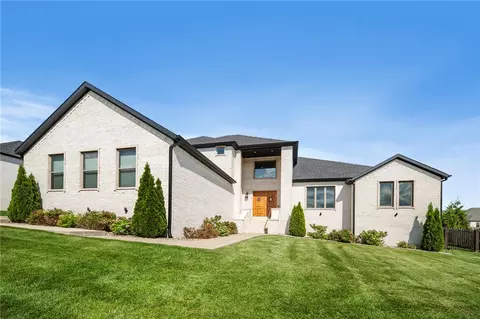 1410 Tuscany Dr, Centerton, AR 72719