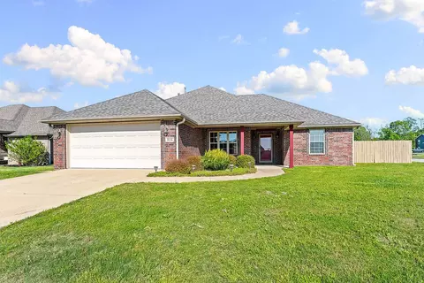 3115 S I St, Rogers, AR 72758
