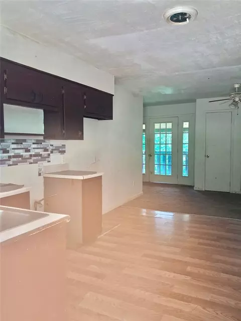 Entry Way - -- Nc 8389, Jasper, AR 72602 photo 1 of 1