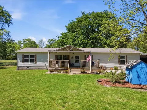 10645 Winningham Rd, Gentry, AR 72734
