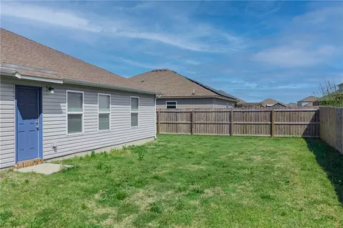 Exterior - 1731 Hermitage Dr, Centerton, AR 72719 photo 5 of 6