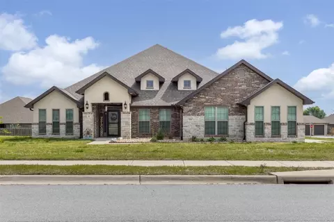 731 Cortland St, Bentonville, AR 72712