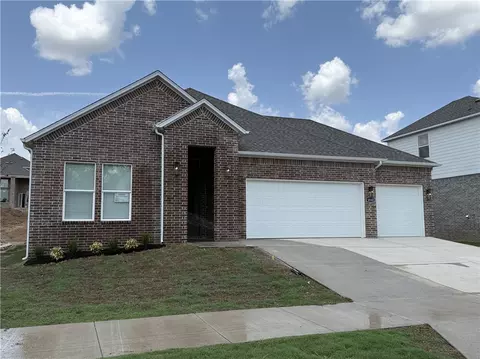 4840 W Allium St, Fayetteville, AR 72704