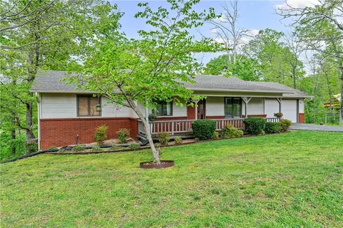6 Zennor Ln, Bella Vista, AR 72715